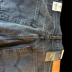 Cl straight  mid rise levis loose through hip